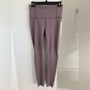 NWT Lululemon Zoned In Tight Size 8